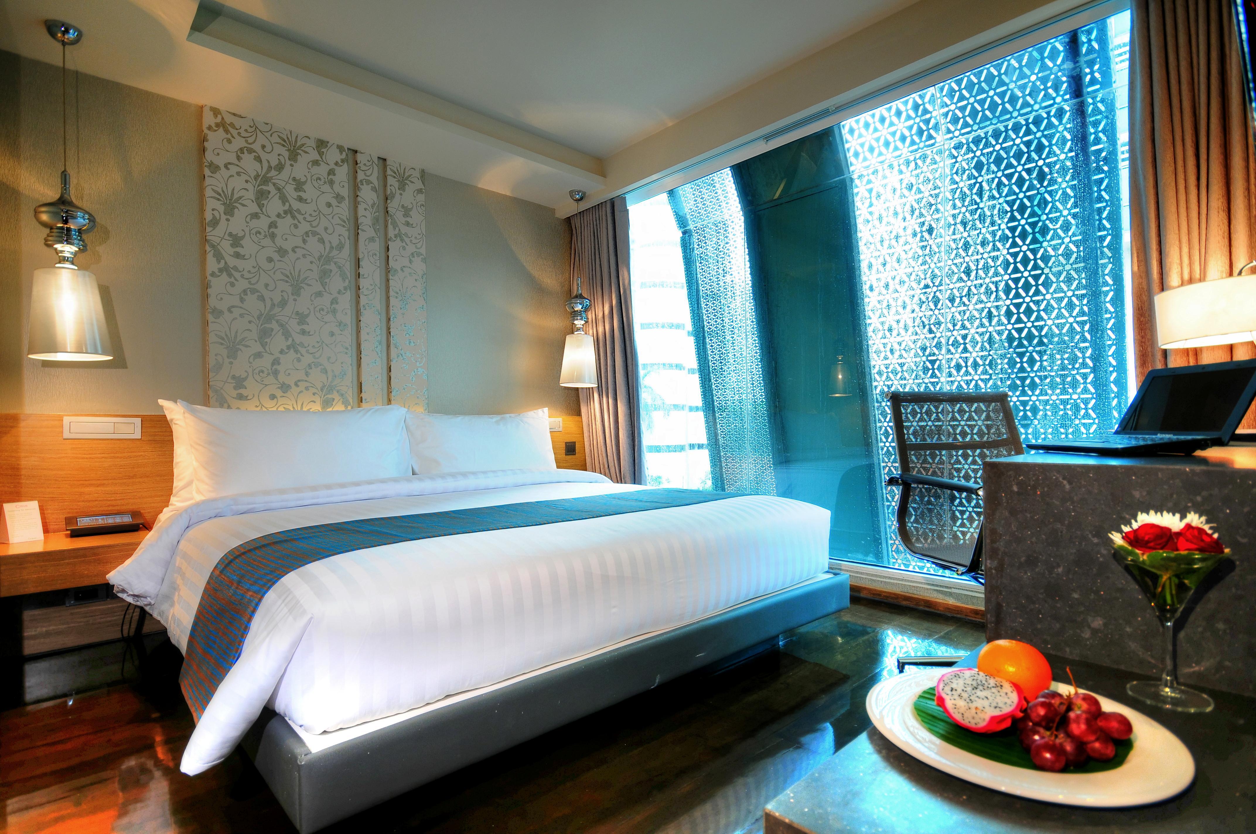 Citrus Sukhumvit 13 Nana Bangkok By Compass Hospitality - Newly Renovated Hotel Exterior photo
