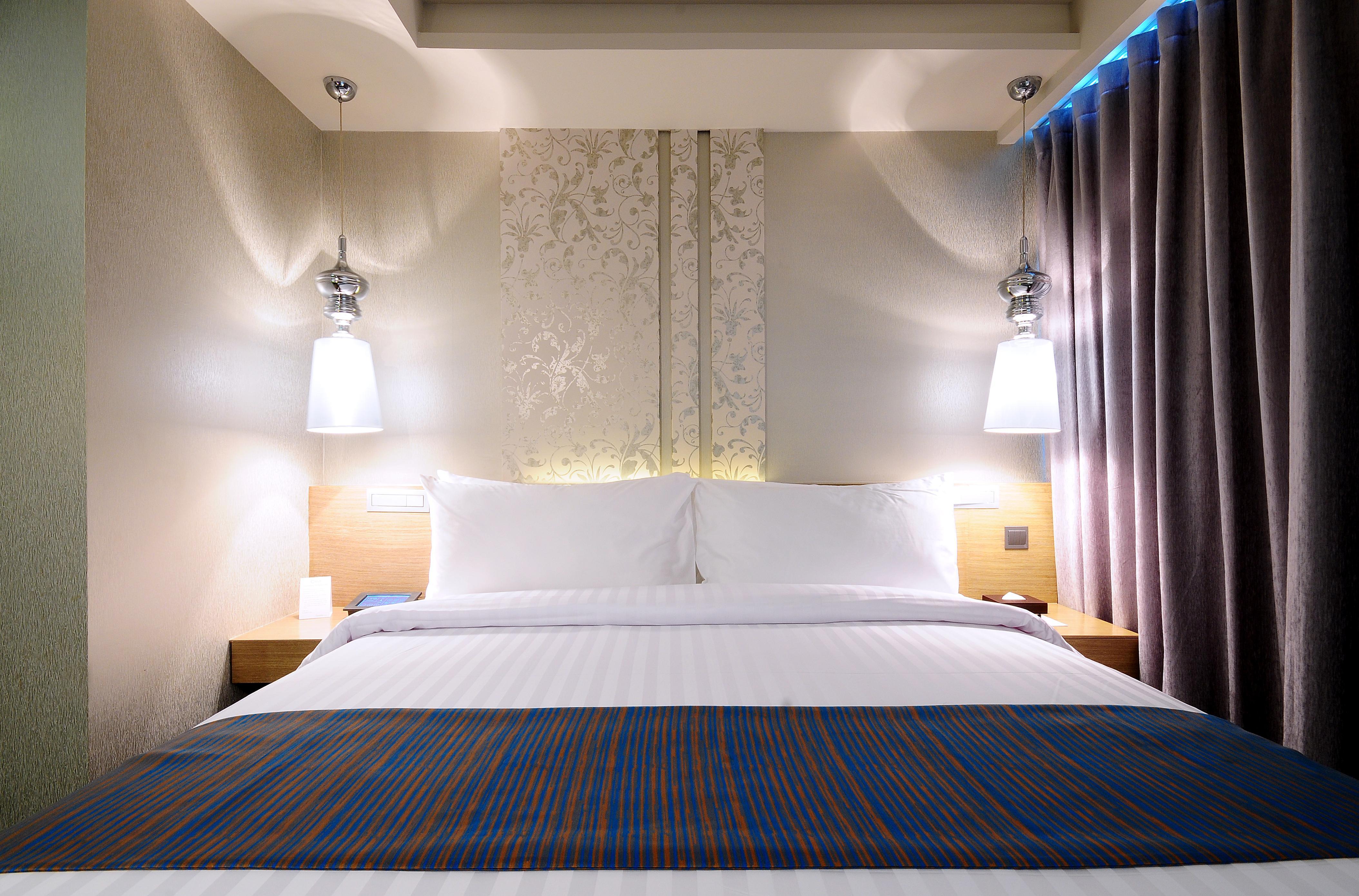 Citrus Sukhumvit 13 Nana Bangkok By Compass Hospitality - Newly Renovated Hotel Exterior photo