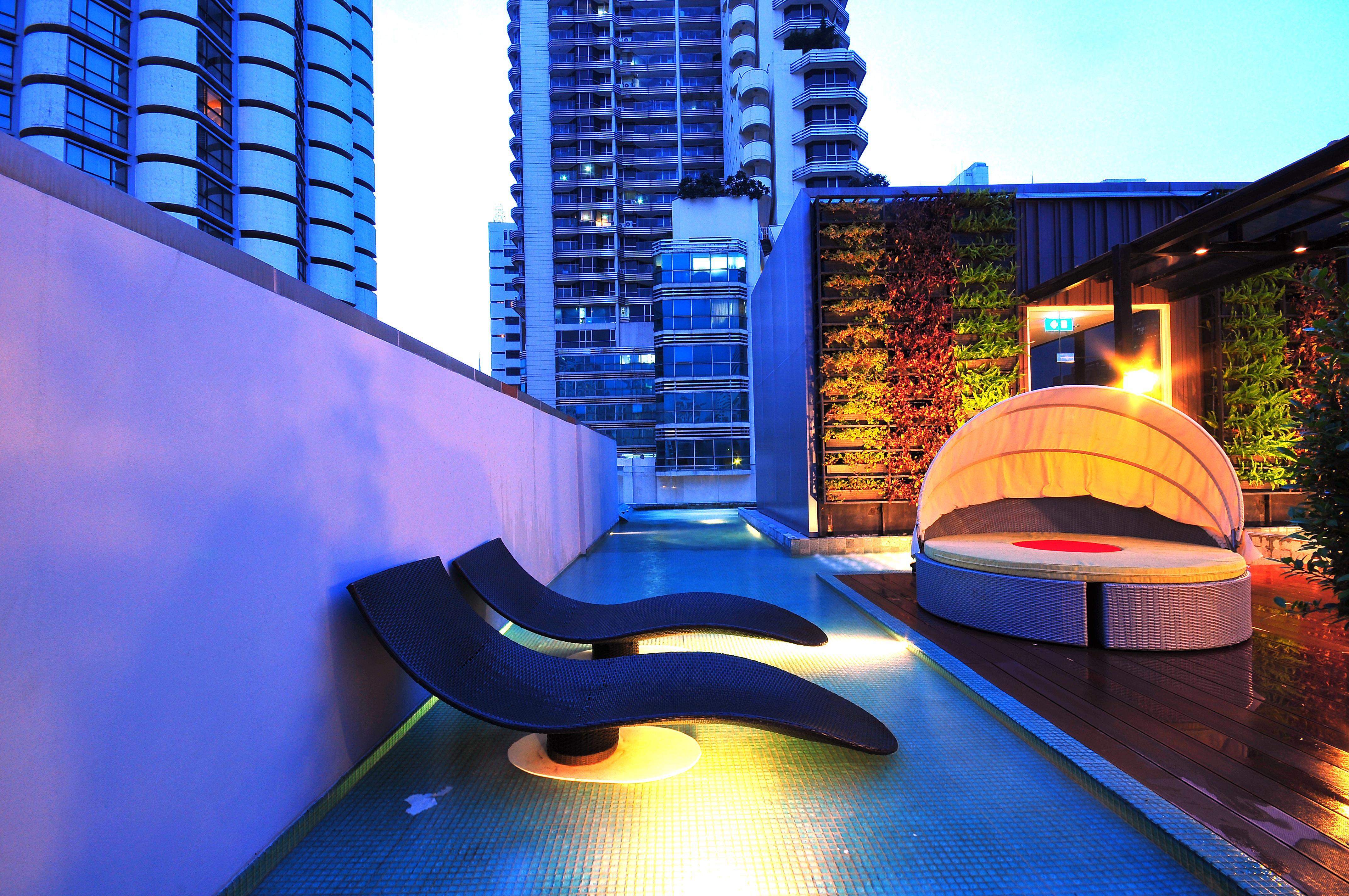 Citrus Sukhumvit 13 Nana Bangkok By Compass Hospitality - Newly Renovated Hotel Exterior photo