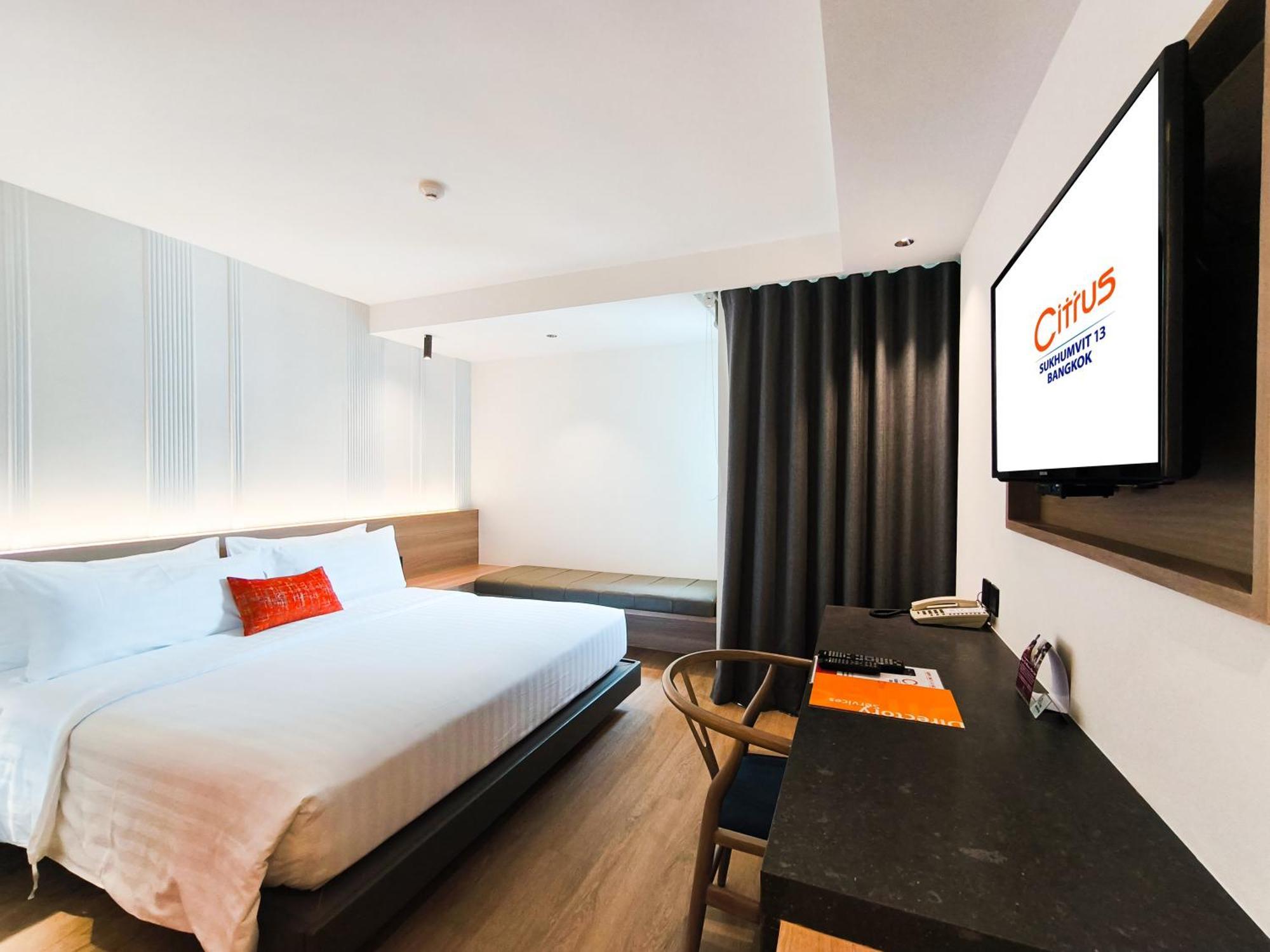 Citrus Sukhumvit 13 Nana Bangkok By Compass Hospitality - Newly Renovated Hotel Exterior photo