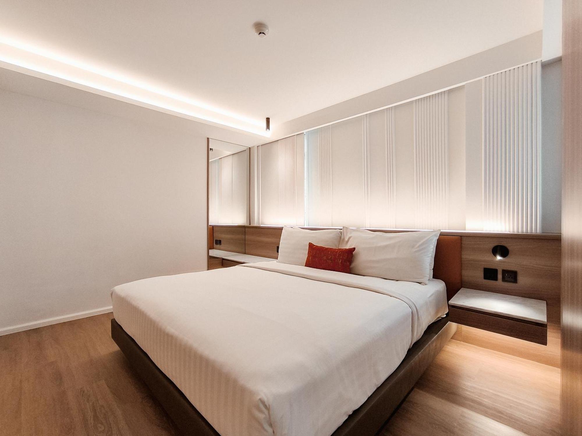 Citrus Sukhumvit 13 Nana Bangkok By Compass Hospitality - Newly Renovated Hotel Exterior photo