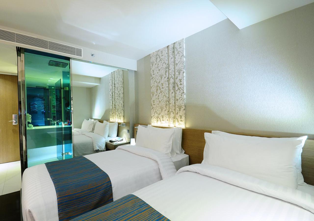 Citrus Sukhumvit 13 Nana Bangkok By Compass Hospitality - Newly Renovated Hotel Exterior photo